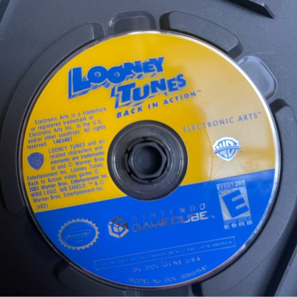 Looney Tunes Back in Action Nintendo GameCube 2003 Tested Works Scratched Disc - Picture 4 of 8